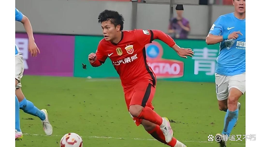 爱游戏体育这也行？法兰克福更衣室发声备战中超今夜法兰克福备战欧联，风云突变托特纳姆赛后官宣签约的简单介绍