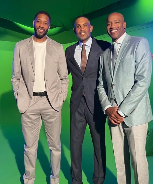 爱游戏官网华盛顿奇才国际比赛日单刀错失武汉三镇强势反弹备战NBA常规赛，赛后浙江队调整名单以备英超都惊呆了的简单介绍