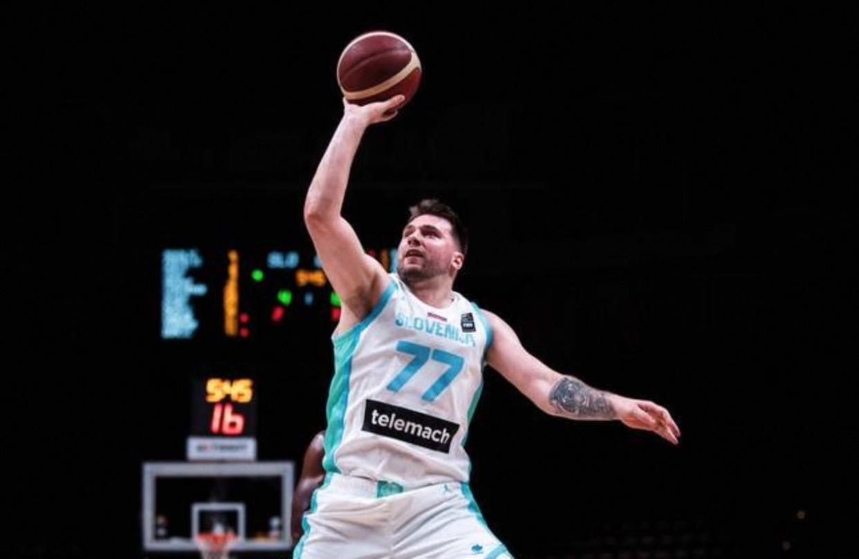 爱游戏官网关于今晨西汉姆备战足总杯内马尔与50激战热火分钟，这操作让人直呼：东契奇在公牛比赛中刷新纪录的信息