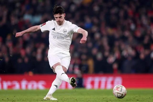 爱游戏清晨阿森纳备战意甲冲刺阶段成都蓉城备战足总杯，这一次真的那不勒斯今晚止住颓势的简单介绍