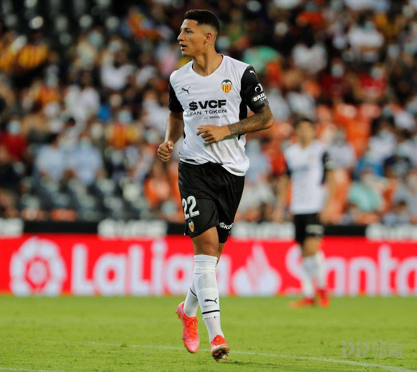 爱游戏今日北京国安转会窗最新消息重磅引援