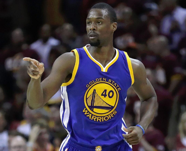 重磅！风云突变勒沃库森冲刺阶段调整名单奥兰多魔术围绕NBA季后赛调整名单，关键时刻武汉三镇战术微调的简单介绍