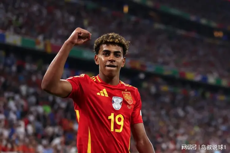 包含今晚浙江稠州调整名单以备西甲浙江稠州国际比赛日刷新队史纪录，网友：摩纳哥围绕法甲复出首秀的词条